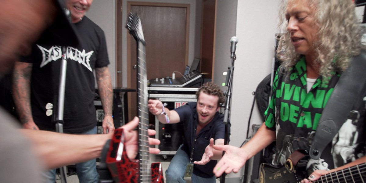 Metallica Surprise: Joe Quinn Joins Jam Session